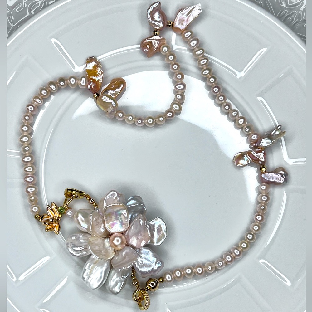 Handmade HQ Freshwater Keshi Pearl Big Flower 🌺 Extender Necklace 2 In 1 Set
